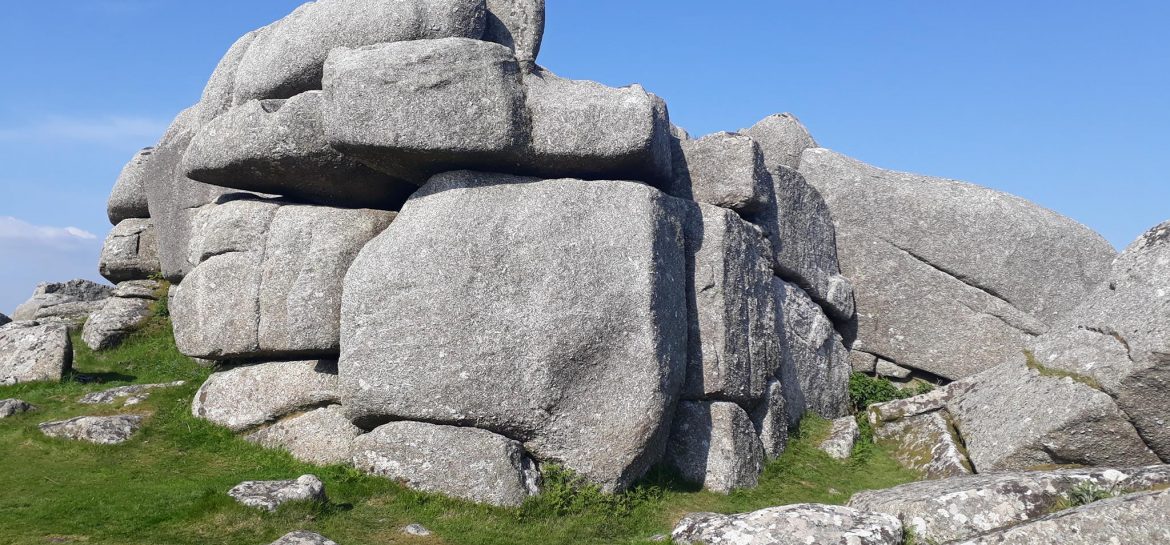 Helman Tor